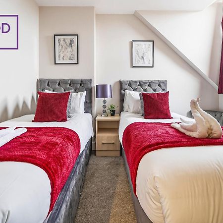 Newly Refurbished Everest Lodge Serviced Apartments For Contractors & Families, Free Wifi & Netflix By Redwood Stays Farnborough  Zewnętrze zdjęcie