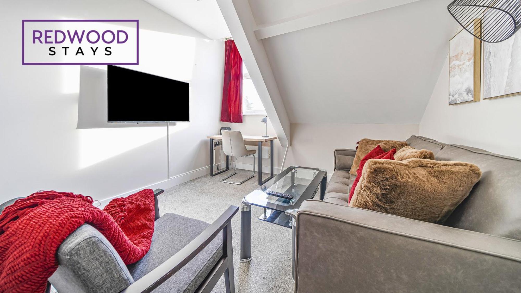 Newly Refurbished Everest Lodge Serviced Apartments For Contractors & Families, Free Wifi & Netflix By Redwood Stays Farnborough  Zewnętrze zdjęcie